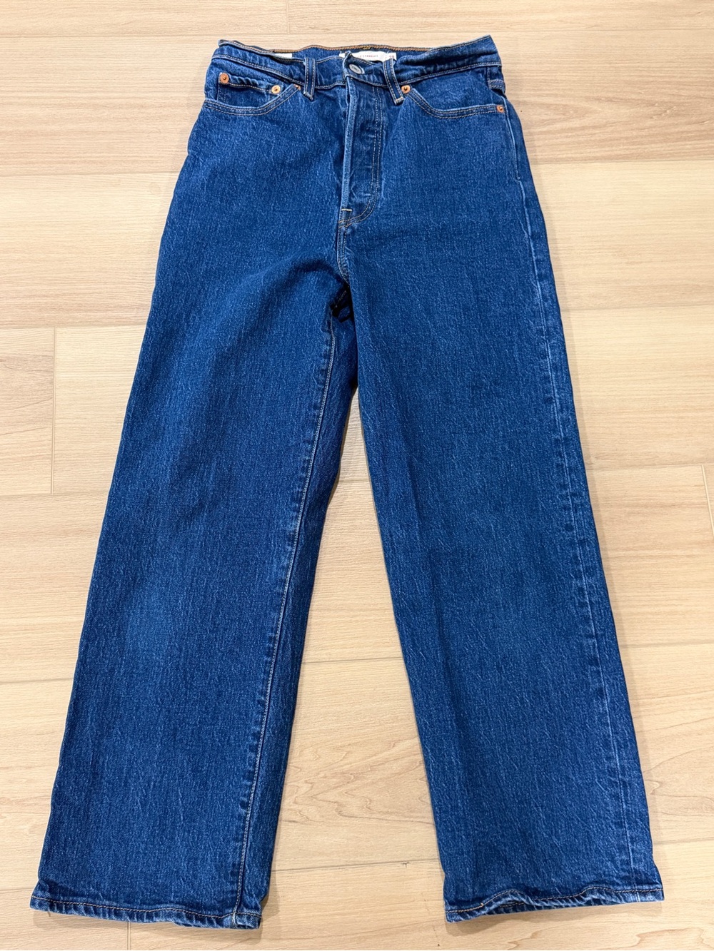 Levi’s Ribcage Straight Jean